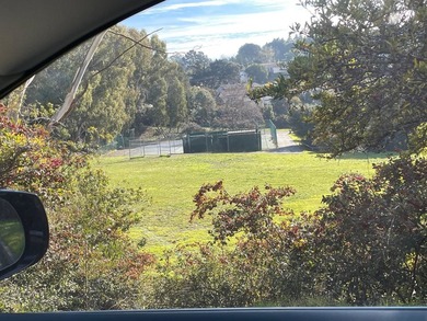 Priced to Sell- 3 Bedroom/2 Bathroom Town Home w/ Potential This - photo 4