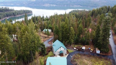Round Lake Home For Sale in Worley Idaho