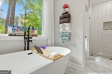 Get ready to fall head over heels for one-story living done - photo 22