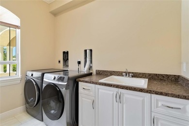 Exceptional turnkey hospitality, retreat, and mixed-use - photo 32