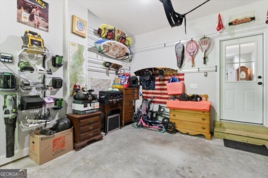 Get ready to fall head over heels for one-story living done - photo 37