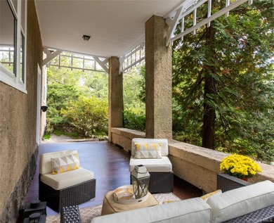 Hudson River Home Sale Pending in Hastings-on-Hudson New York