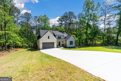Get ready to fall head over heels for one-story living done - photo 42