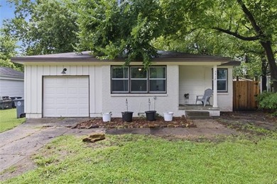 Discover a premier turnkey investment property or chic modern - photo 1