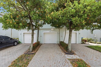 Welcome to 3068 Laurel Ridge Circle - a beautifully updated - photo 21