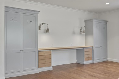 Introducing a classically designed Colonial Revival from the - photo 35