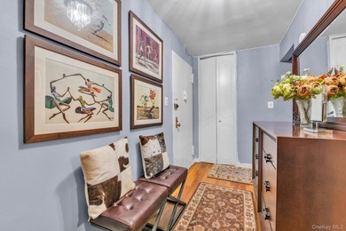 Welcome home to this beautifully renovated, move-in ready - photo 2