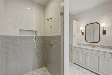 Introducing a classically designed Colonial Revival from the - photo 43