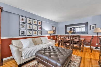 Welcome home to this beautifully renovated, move-in ready - photo 6