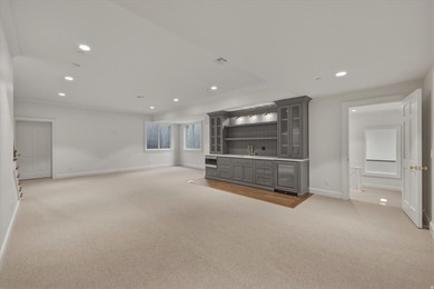 Introducing a classically designed Colonial Revival from the - photo 49