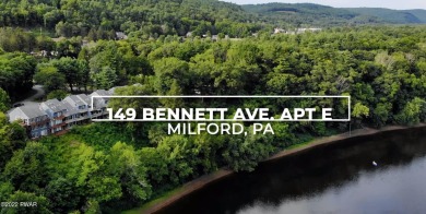 Delaware River - Pike County Townhome/Townhouse For Sale in Milford Pennsylvania