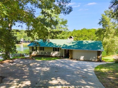 Lake Home For Sale in Villa Rica, Georgia