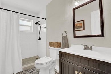 Get ready to move into your beautifully renovated 3 Bedroom home - photo 13