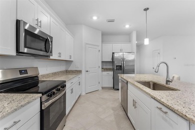 One or more photo(s) has been virtually staged. This home offers - photo 14
