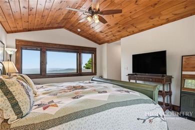 Welcome to Cardinal Perch. This stunning property offers eight - photo 19