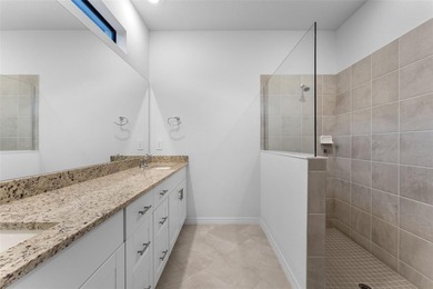 One or more photo(s) has been virtually staged. This home offers - photo 21