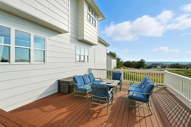 Emerald escape! This landmark home in the gated community of - photo 22