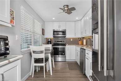 Welcome to the highly desirable Seven Lakes Golf & Tennis - photo 3