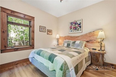 Welcome to Cardinal Perch. This stunning property offers eight - photo 38