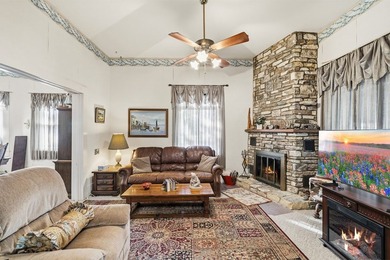 Classic 1935 Kerrville property full of character, flexibility - photo 4