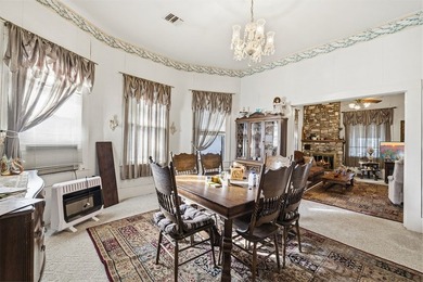 Classic 1935 Kerrville property full of character, flexibility - photo 6