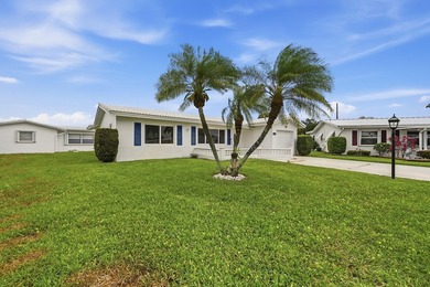 Meticulously updated and maintained, this beautiful 2Br/2Ba home - photo 2
