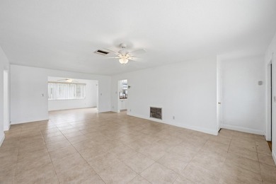 Meticulously updated and maintained, this beautiful 2Br/2Ba home - photo 9