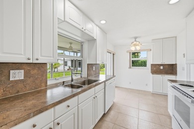 Meticulously updated and maintained, this beautiful 2Br/2Ba home - photo 10