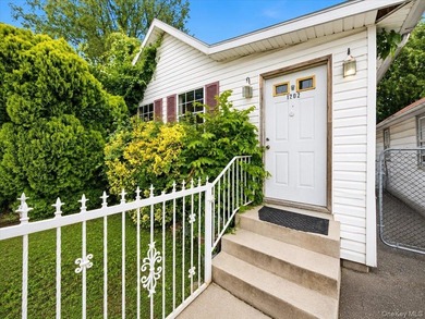 Welcome to 1202 Harding Park Avenue, a single-family home - photo 3