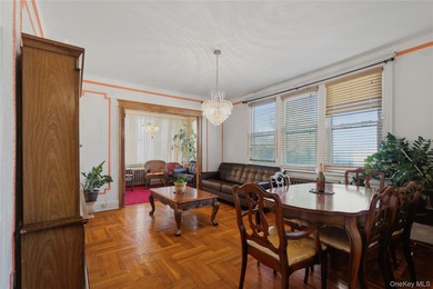 Discover the potential of this fully attached brick/frame home - photo 5