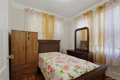 Discover the potential of this fully attached brick/frame home - photo 10