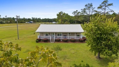 (private lake, pond, creek) Home For Sale in Wewahitchka Florida