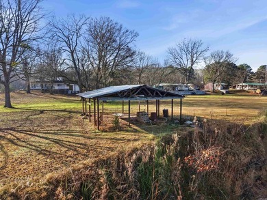 Located on the banks of the Arkansas River in Houston, Arkansas - photo 18