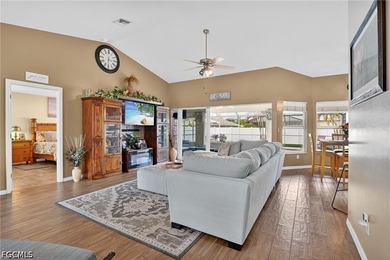 JUST REDUCED!! MOVE in ready Home! *When a house feels like home - photo 6