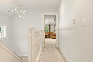 Upon arrival, a classic Porte' Cochere welcomes you to this - photo 35
