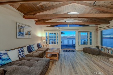 LUXURY OCEANFRONT VACATION RENTAL. This turn-key rental is - photo 2