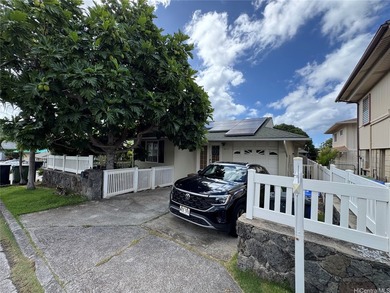 This 4 bedroom exudes the peaceful and serene energy of the - photo 9