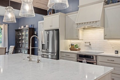 Exceptional custom home in gated Las Colinas. Situated on a - photo 9