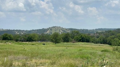 Single-family lot with amazing golf course and Hill Country - photo 1