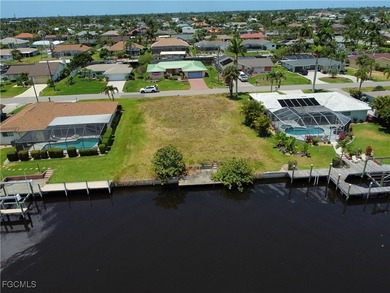 Caloosahatchee River Lot For Sale in Cape Coral Florida