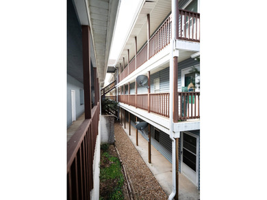 Don't miss out on this beautiful condo with a 2 car garage and a - photo 6