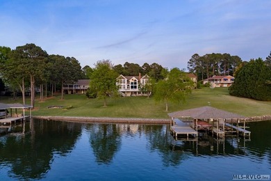 Stunning Lake Gaston Waterfront Home in the desirable SE Quad - photo 11