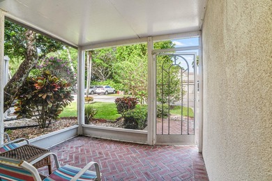 MUST SEE! 2 Bedroom,2 Bathroom Villa with 1-car garage. Garden - photo 3