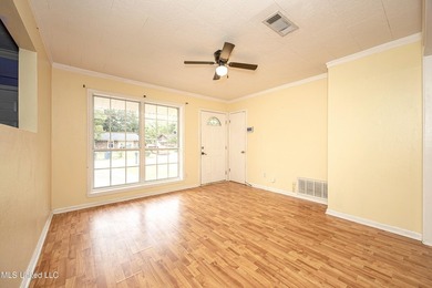 APPROVED SHORT SALE! 3 Bedrooms | 2 Bathrooms, Large bonus room - photo 8