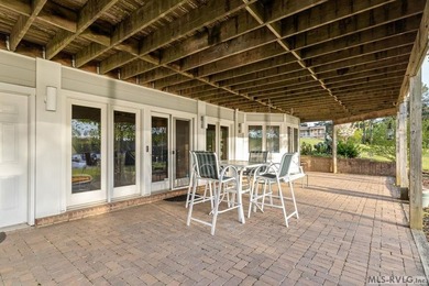 Stunning Lake Gaston Waterfront Home in the desirable SE Quad - photo 21