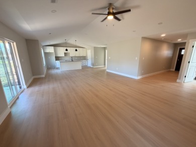 Beautiful Ranch with 2 covered Porches! SOLD - photo 3