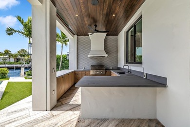 Stunning new construction (2022) inspired by Spanish - photo 32
