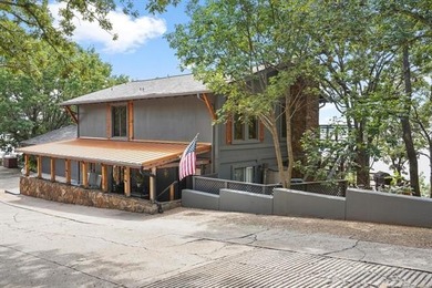 Enjoy breathtaking views of Keystone Lake from all three levels - photo 2