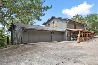 Enjoy breathtaking views of Keystone Lake from all three levels - photo 3