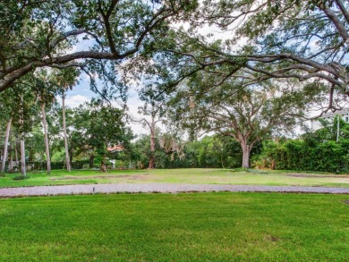 Prime Waterfront Lot for Sale at 5001 S Shore Circle, Tampa, FL - photo 8